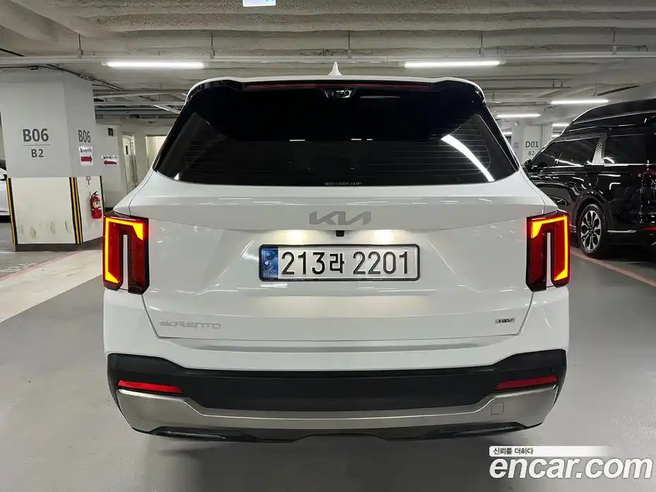 Kia Sorento 2024 1.6 автомат (гидро), фото 4
