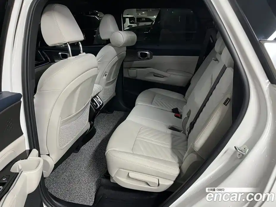 Kia Sorento 2024 1.6 автомат (гидро), фото 8