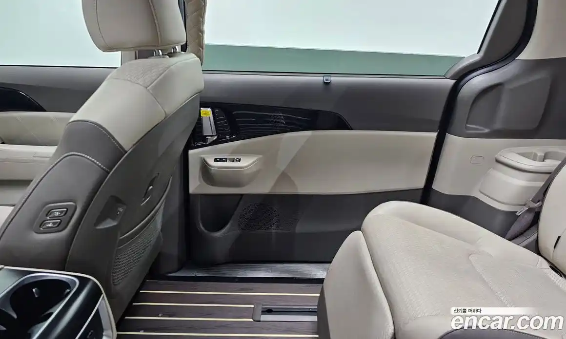Kia Carnival 2024 3.5 автомат (гидро), фото 14