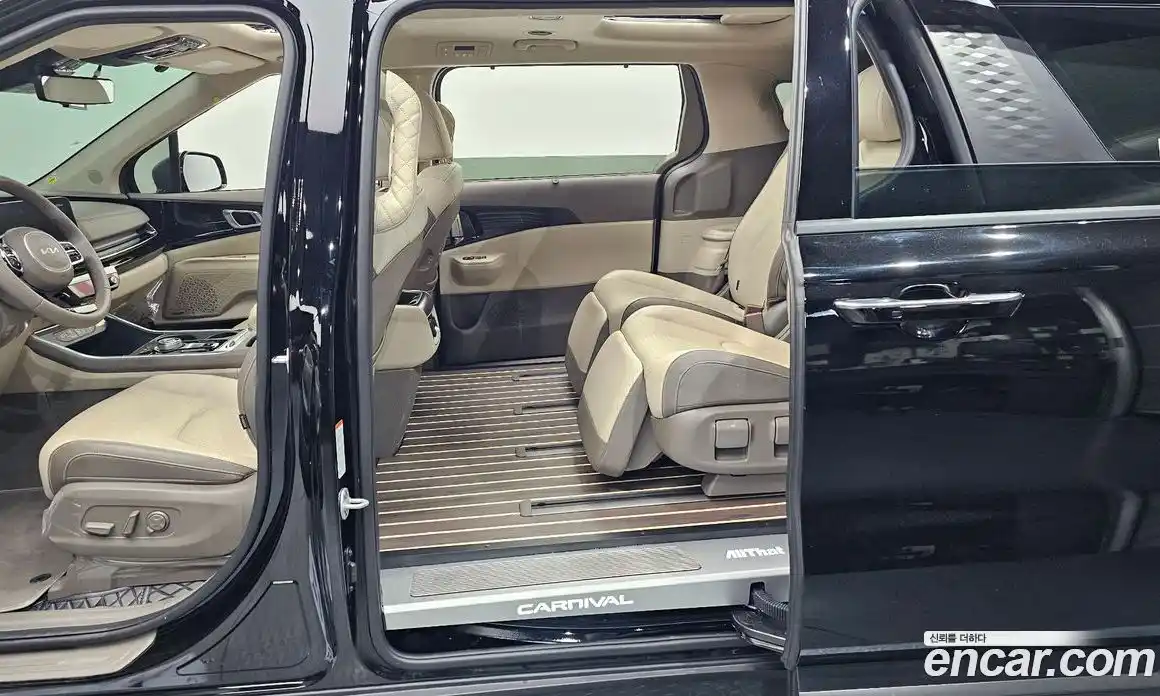 Kia Carnival 2024 3.5 автомат (гидро), фото 15