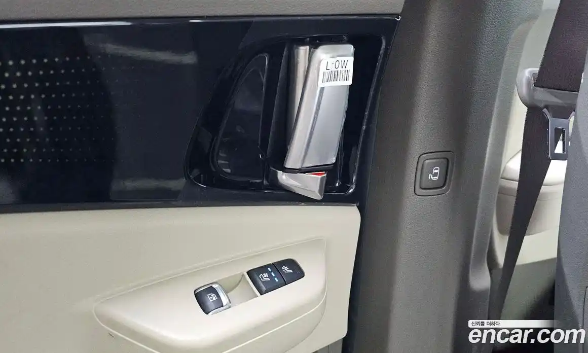 Kia Carnival 2024 3.5 автомат (гидро), фото 24
