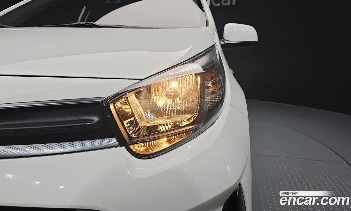 Kia Morning 2020 1.0 автомат (гидро), фото 8