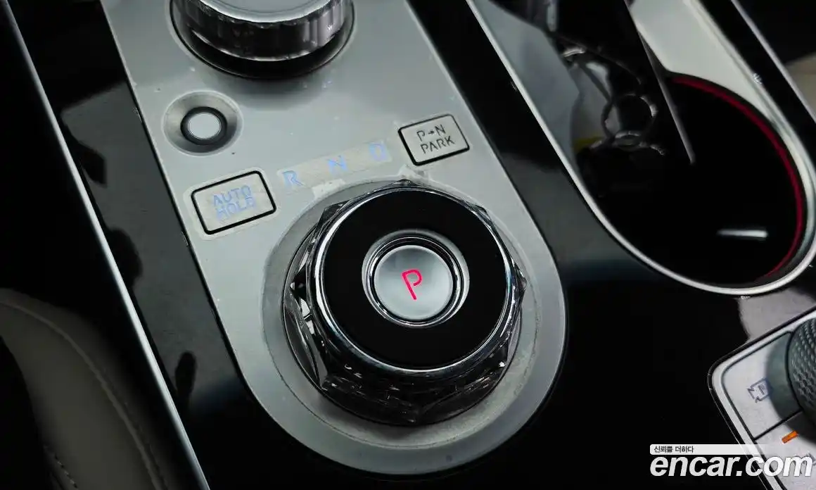 Genesis GV80 2025 2.5 автомат (гидро), фото 12