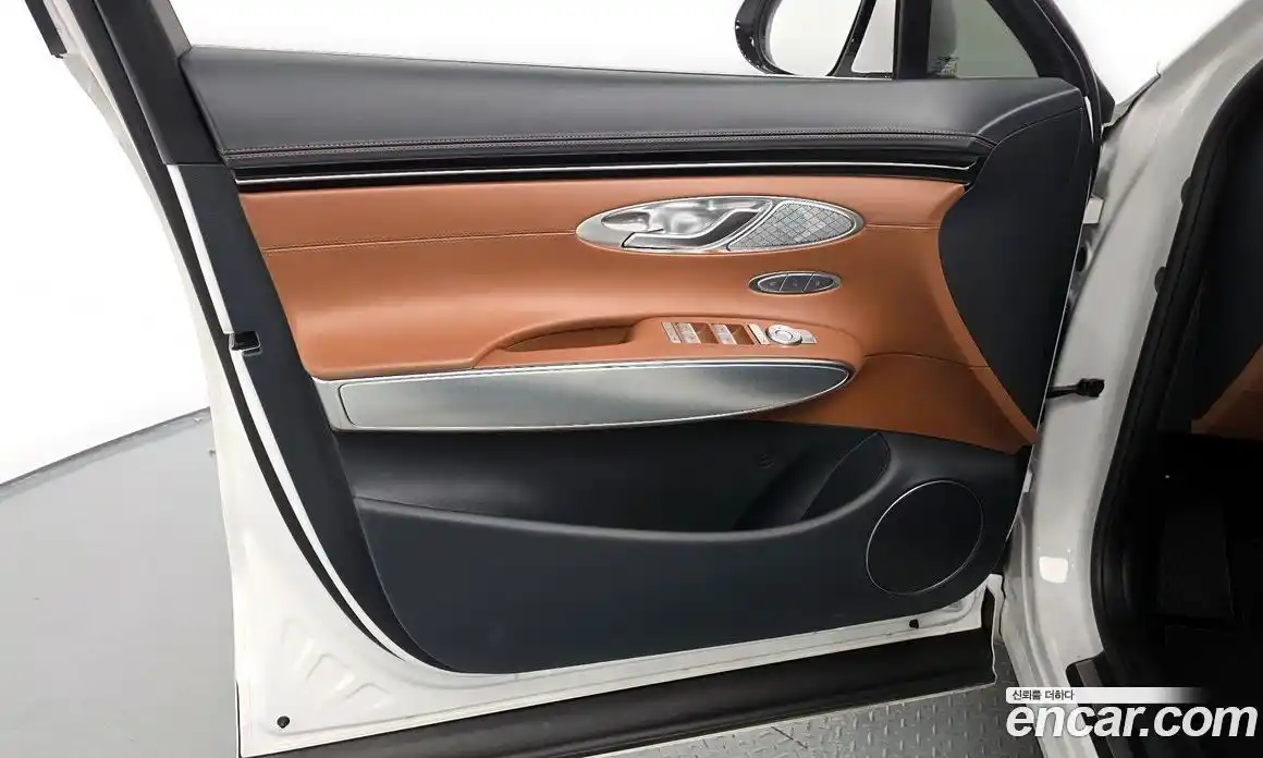 Genesis GV70 2022 2.5 автомат (гидро), фото 14