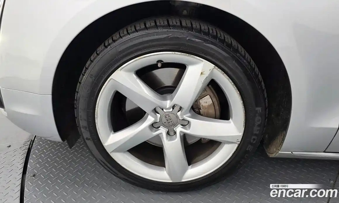 Audi A8 2012 3.0 автомат (гидро), фото 5