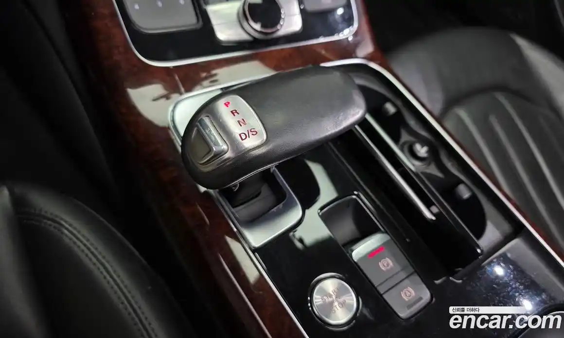 Audi A8 2012 3.0 автомат (гидро), фото 9