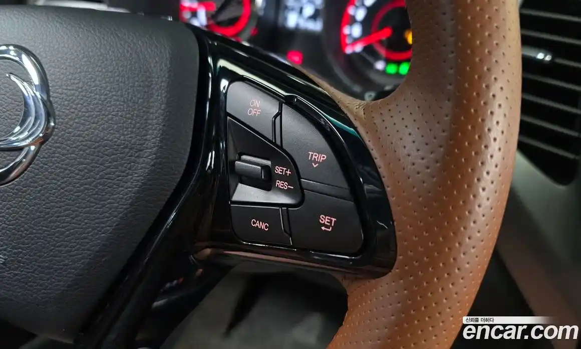 SsangYong TIBOLI 2019 1.6 автомат (гидро), фото 17