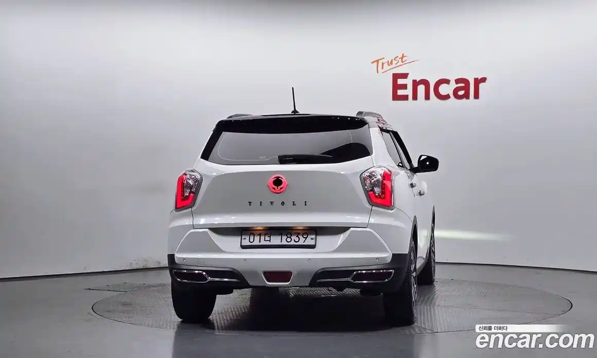 SsangYong TIBOLI 2019 1.6 автомат (гидро), фото 4
