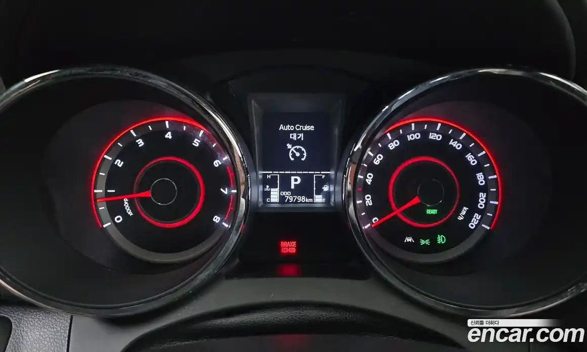 SsangYong TIBOLI 2019 1.6 автомат (гидро), фото 8
