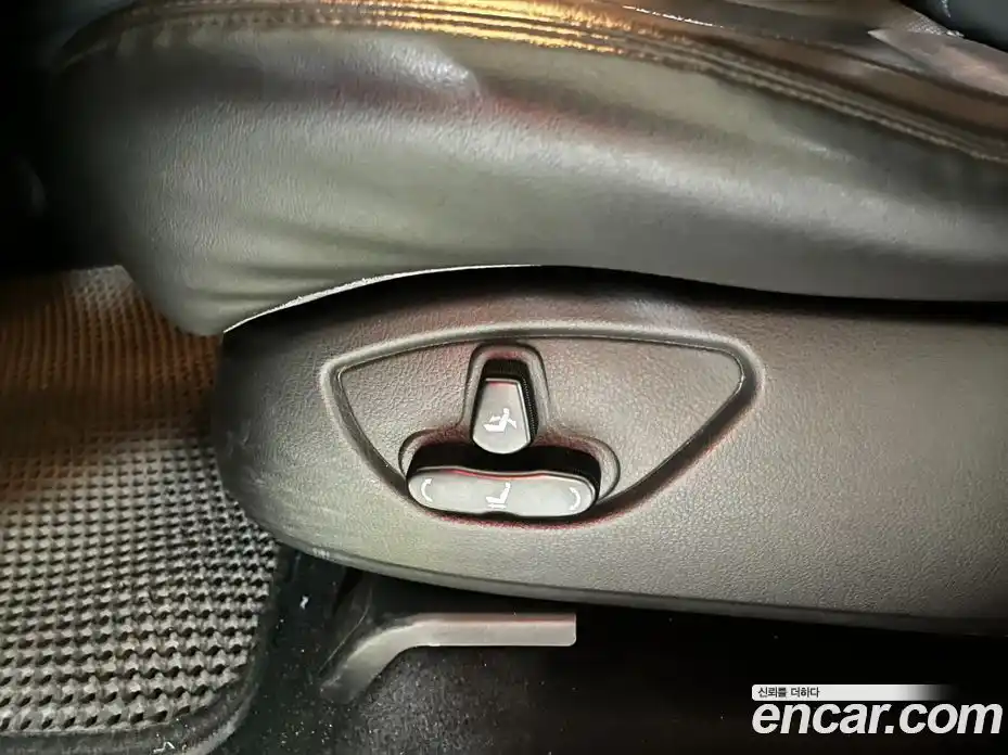 SsangYong Rexton 2014 2.0 автомат (гидро), фото 16