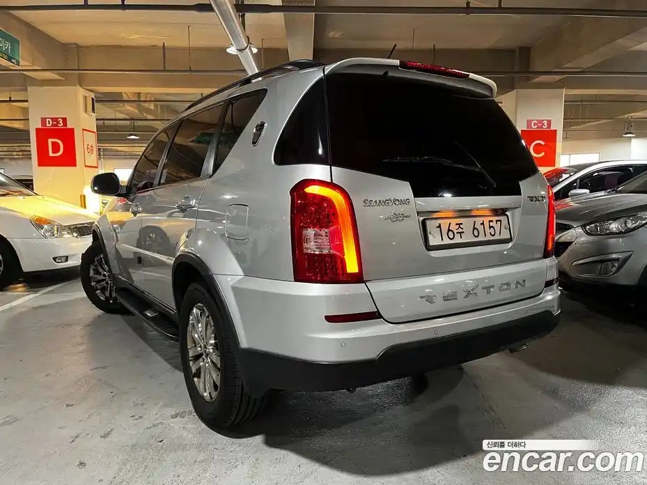 SsangYong Rexton 2014 2.0 автомат (гидро), фото 4