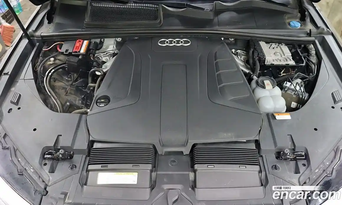 Audi Q7 2019 2.0 автомат (гидро), фото 9