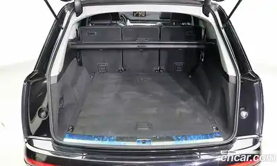 Audi Q7 2019 2.0 автомат (гидро), миниатюра 10