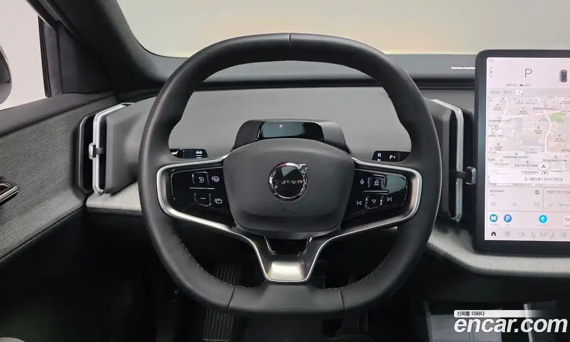 Volvo EX30 2025 0.2 автомат (гидро), фото 18