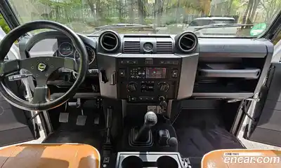 Land Rover Defender 2012 2.2 механика, миниатюра 7