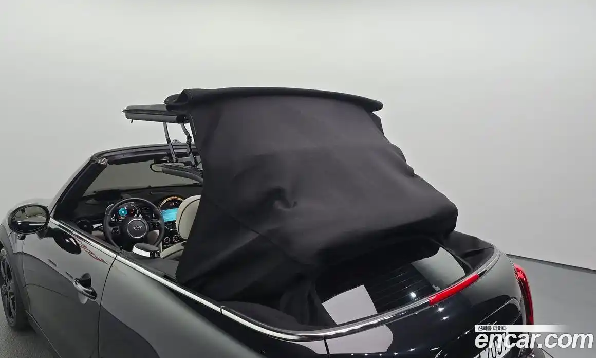 Mini Cooper Convertible 2023 2.0 автомат (гидро), фото 31