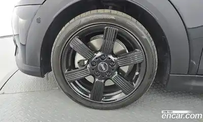 Mini Cooper Convertible 2023 2.0 автомат (гидро), миниатюра 5