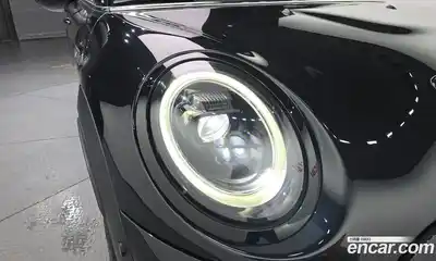 Mini Cooper Convertible 2023 2.0 автомат (гидро), миниатюра 8
