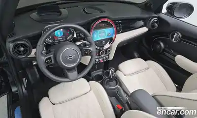 Mini Cooper Convertible 2023 2.0 автомат (гидро), миниатюра 10