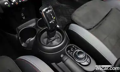 Mini Cooper Convertible 2022 2.0 автомат (гидро), миниатюра 12