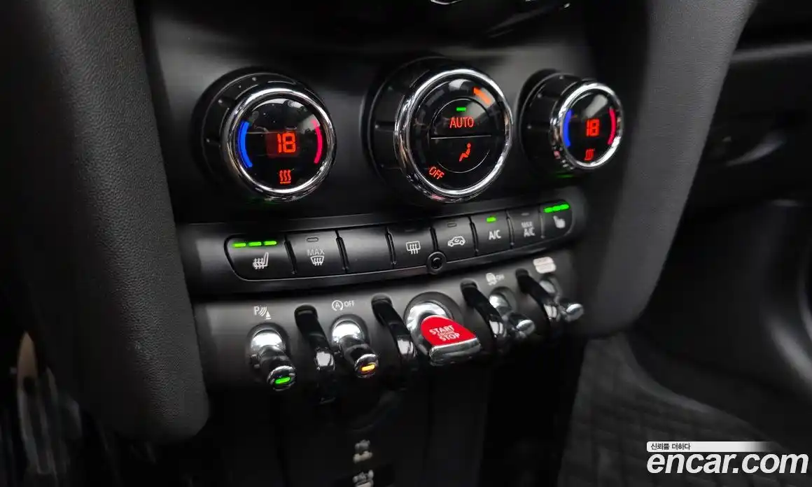 Mini Cooper Convertible 2022 2.0 автомат (гидро), фото 28