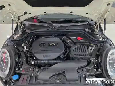 Mini Cooper Convertible 2018 2.0 автомат (гидро), миниатюра 12