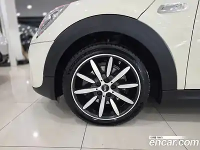 Mini Cooper Convertible 2018 2.0 автомат (гидро), миниатюра 3