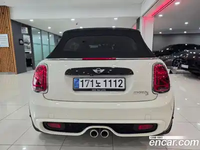 Mini Cooper Convertible 2018 2.0 автомат (гидро), миниатюра 9