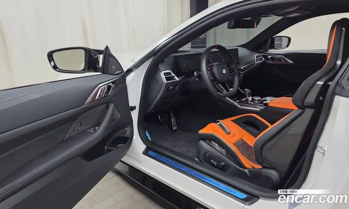 BMW M4 2025 3.0 автомат (гидро), фото 13