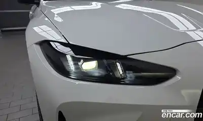 BMW M4 2025 3.0 автомат (гидро), миниатюра 8