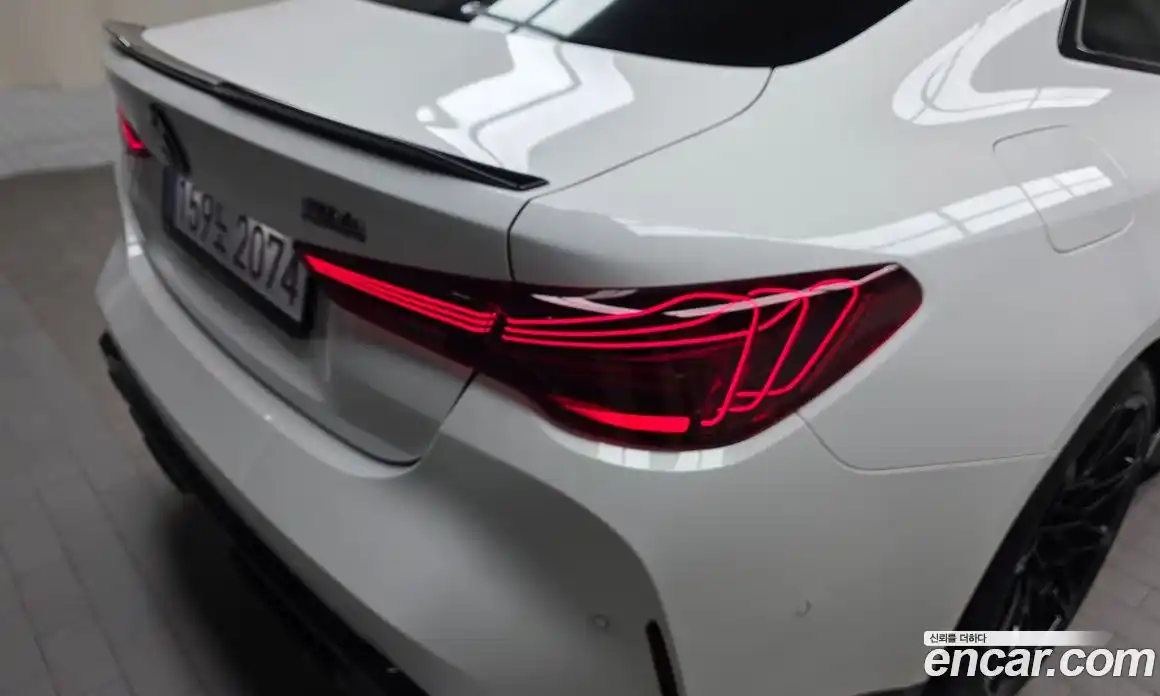 BMW M4 2025 3.0 автомат (гидро), фото 9