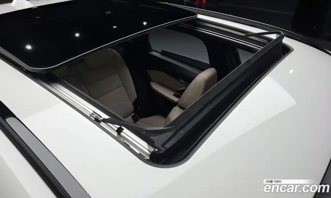 BMW X1 2024 2.0 автомат (гидро), фото 24