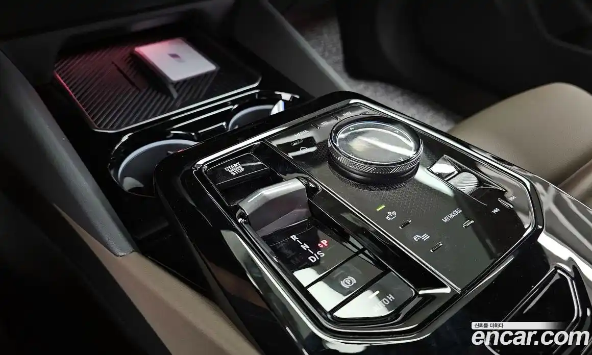 BMW 5 серия 2024 2.0 автомат (гидро), фото 12