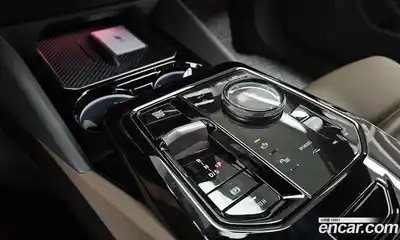 BMW 5 серия 2024 2.0 автомат (гидро), миниатюра 12