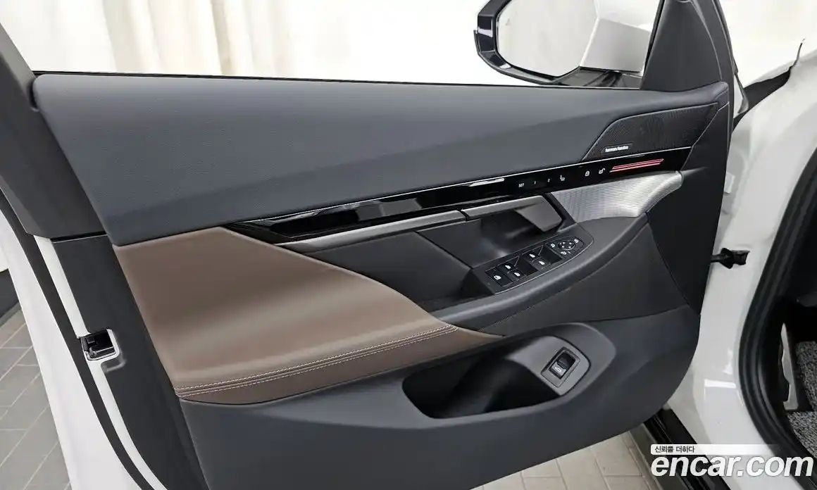 BMW 5 серия 2024 2.0 автомат (гидро), фото 14