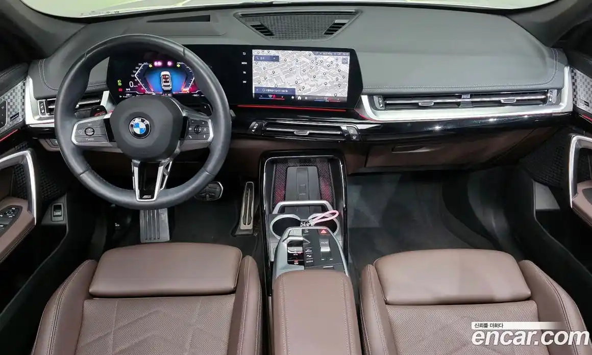 BMW X1 2024 2.0 автомат (гидро), фото 9