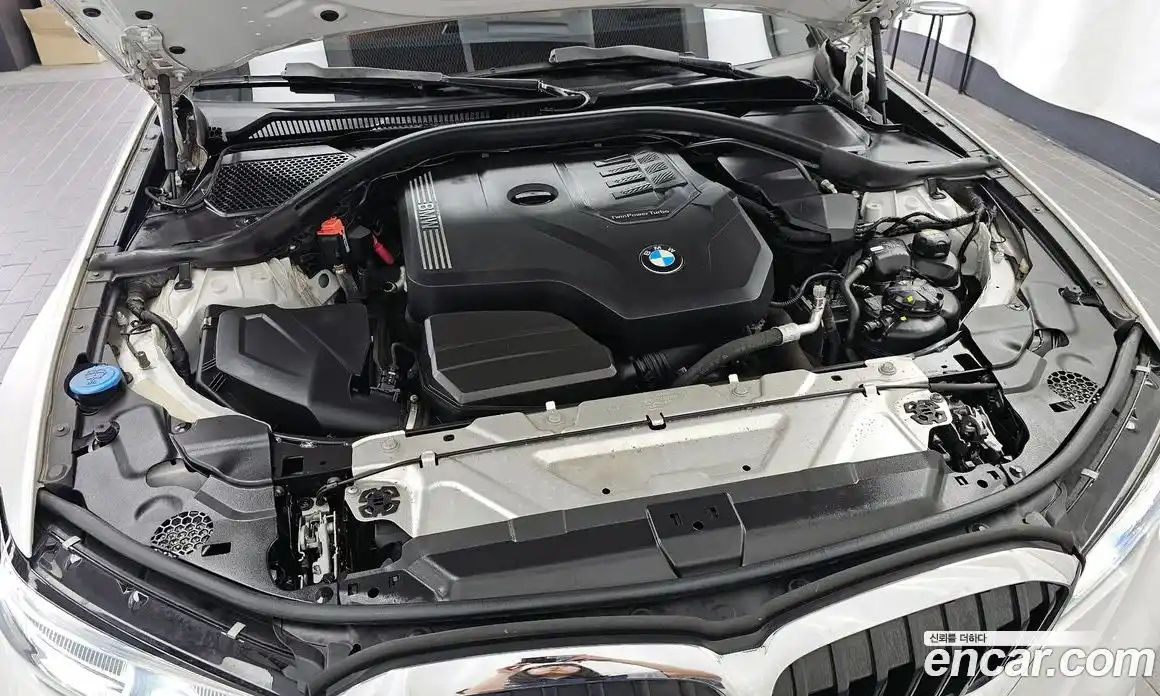 BMW 3 серия 2020 2.0 автомат (гидро), фото 6