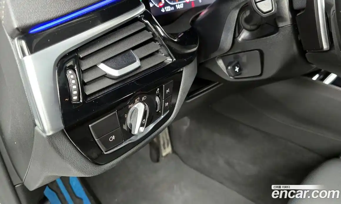 BMW 5 серия 2023 2.0 автомат (гидро), фото 27