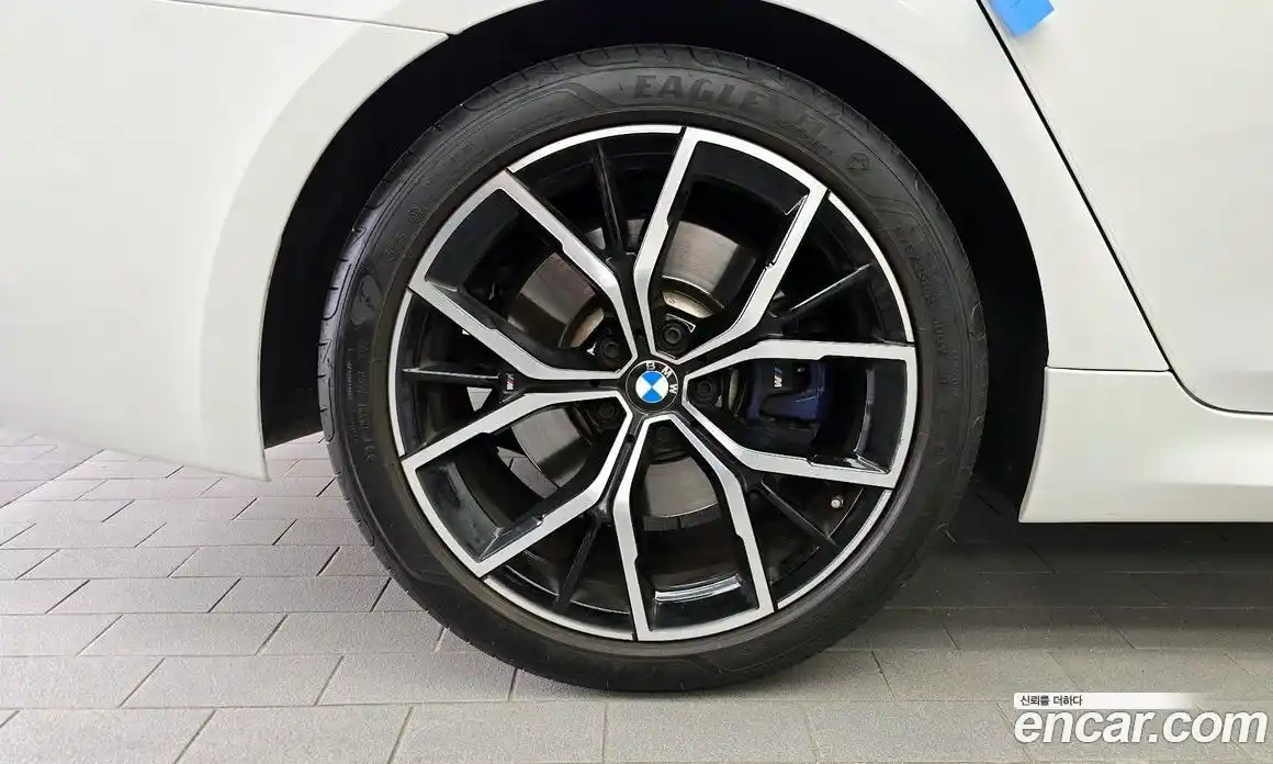 BMW 5 серия 2023 2.0 автомат (гидро), фото 5