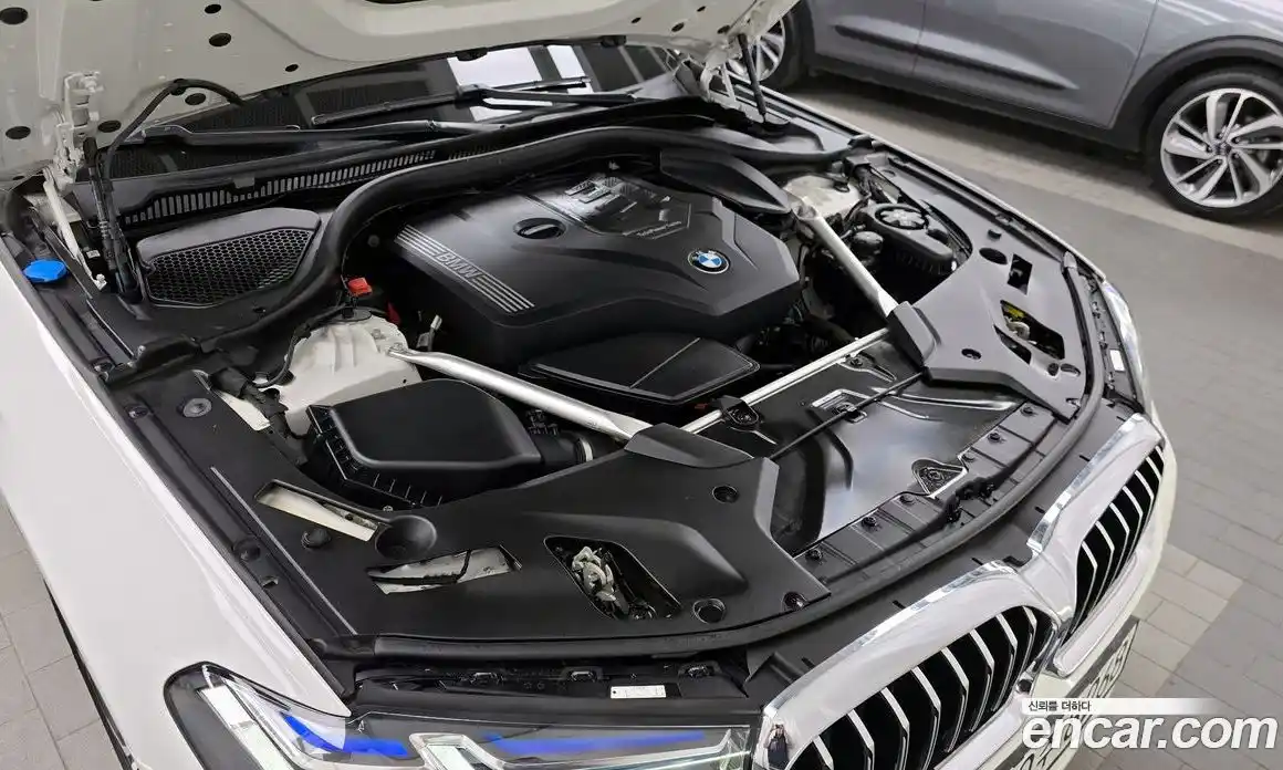 BMW 5 серия 2023 2.0 автомат (гидро), фото 6