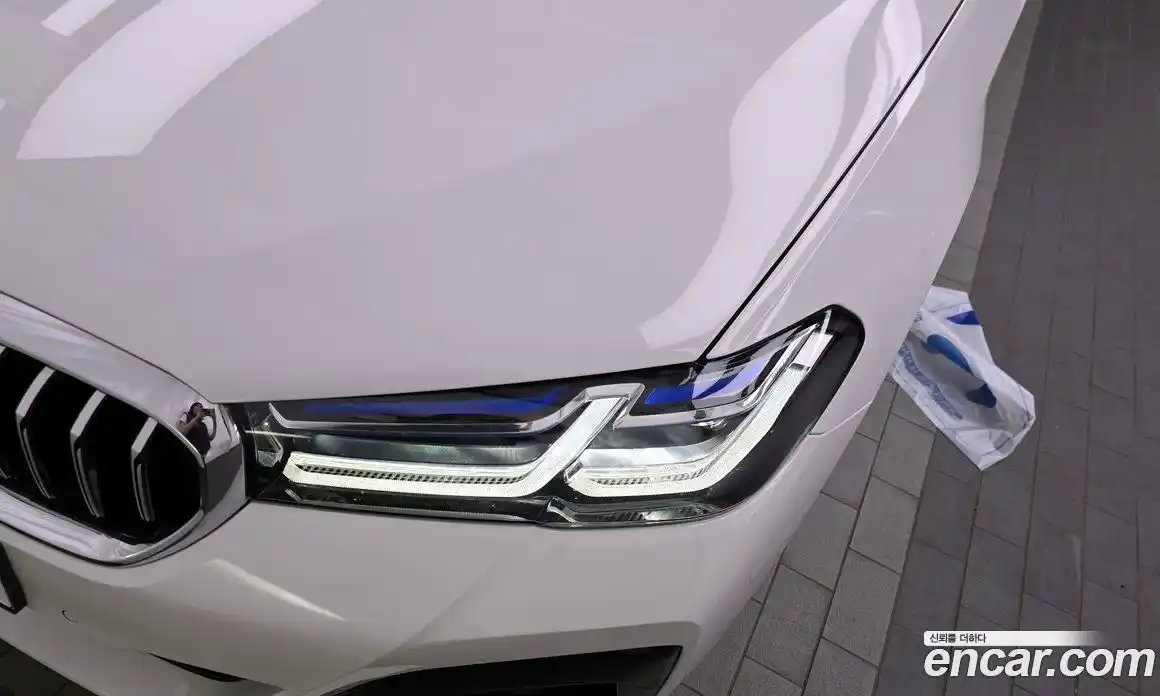 BMW 5 серия 2023 2.0 автомат (гидро), фото 8