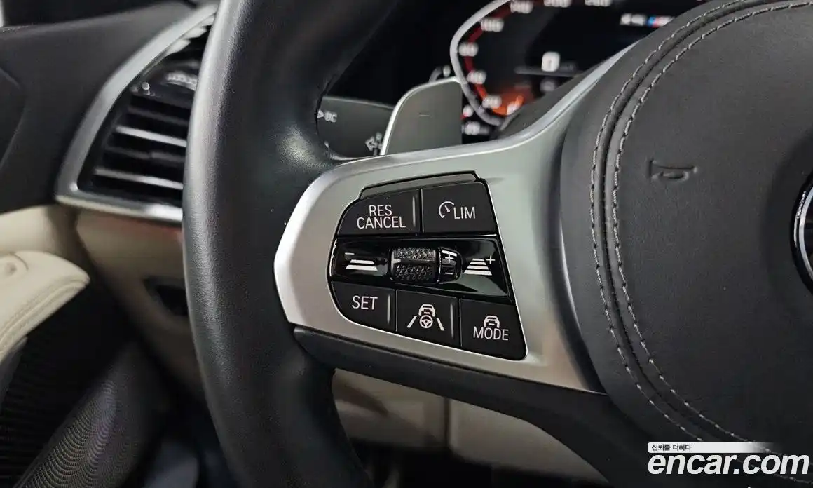 BMW X5 2022 4.4 автомат (гидро), фото 31