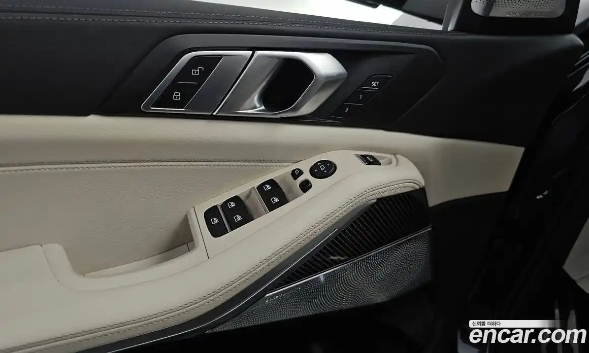BMW X5 2022 4.4 автомат (гидро), фото 33