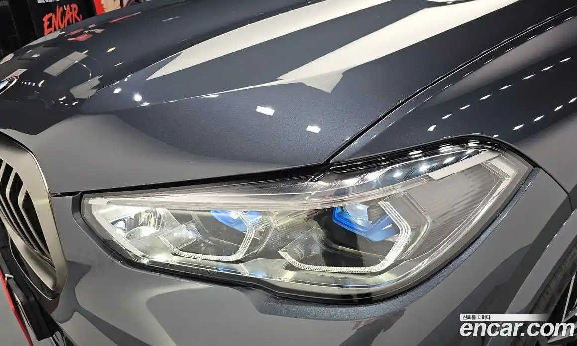 BMW X5 2022 4.4 автомат (гидро), фото 8