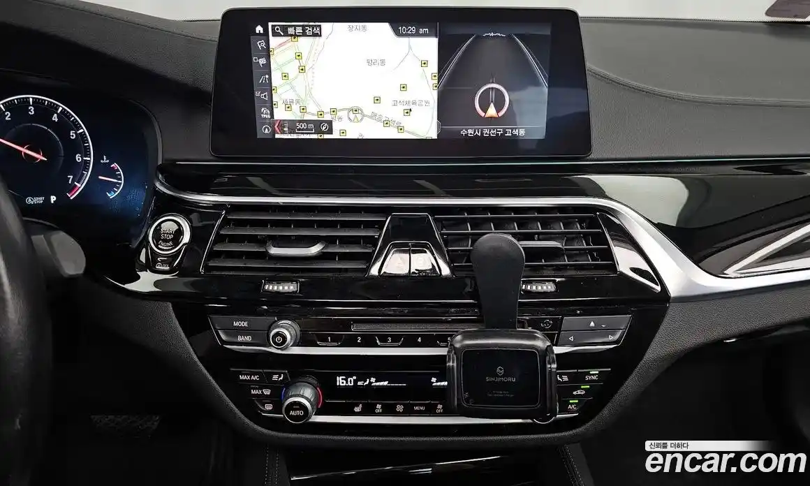 BMW 5 серия 2019 2.0 автомат (гидро), фото 14