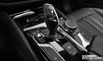 BMW 5 серия 2019 2.0 автомат (гидро), миниатюра 9