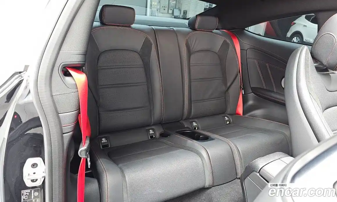 Mercedes-Benz C-Class 2023 3.0 автомат (гидро), фото 11