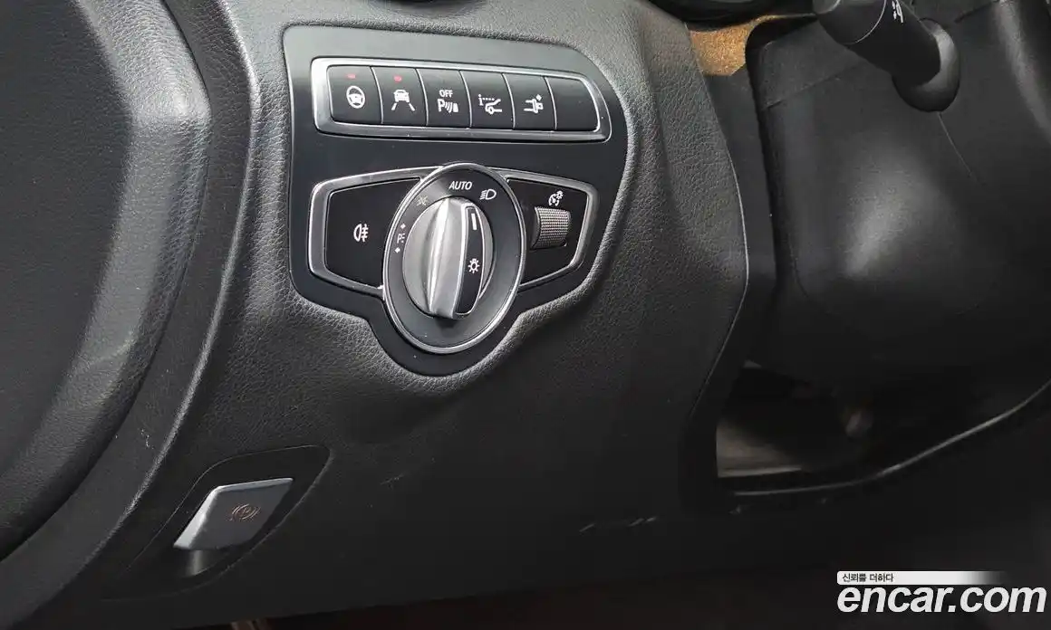 Mercedes-Benz C-Class 2023 3.0 автомат (гидро), фото 20