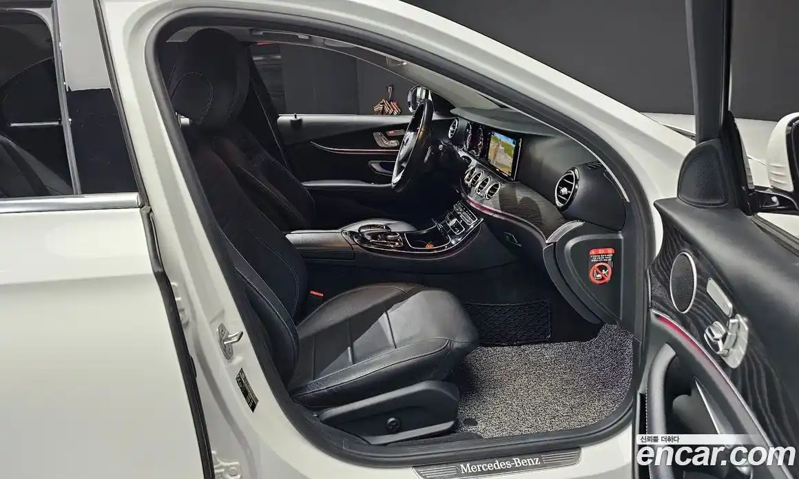 Mercedes-Benz E-Class 2018 2.0 автомат (гидро), фото 16