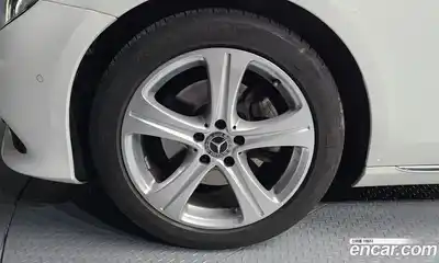 Mercedes-Benz E-Class 2018 2.0 автомат (гидро), миниатюра 5
